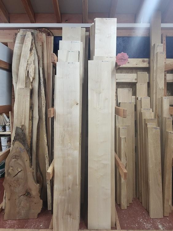 Hardwood boards 